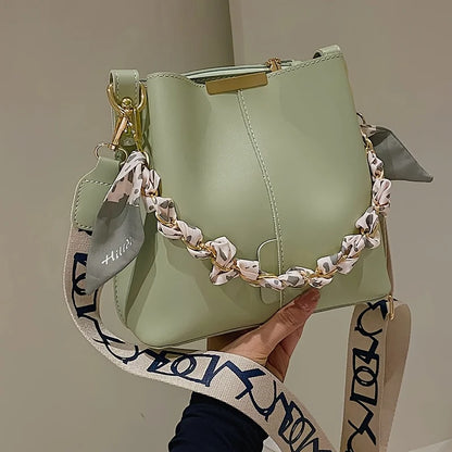 EverydayLuxe Women’s Crossbody Bag